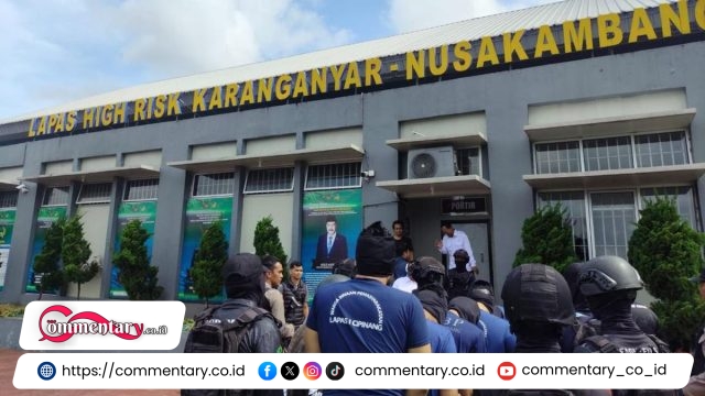 Foto:Ammar Zoni, resmi dipindahkan ke Lembaga Pemasyarakatan (Lapas) Super Maximum Security Nusakambangan, Jawa Tengah, pada Kamis (16/10/2025).